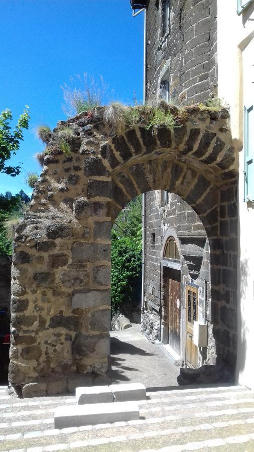 Le Petit St Clair Apartment Le Puy-en-Velay Ngoại thất bức ảnh